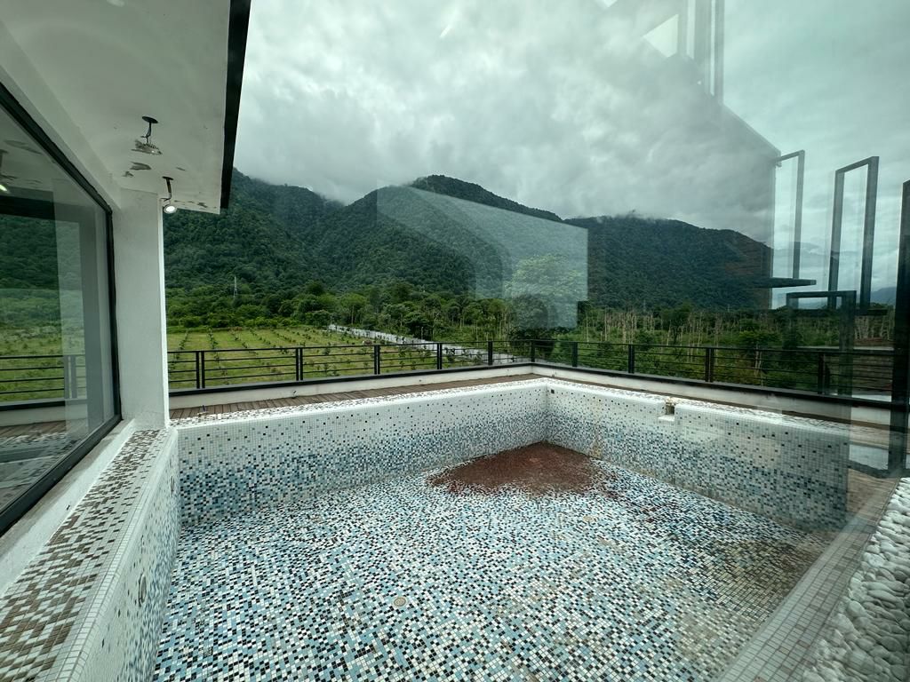 ویلا 500 متری شهرکی سیسنگان