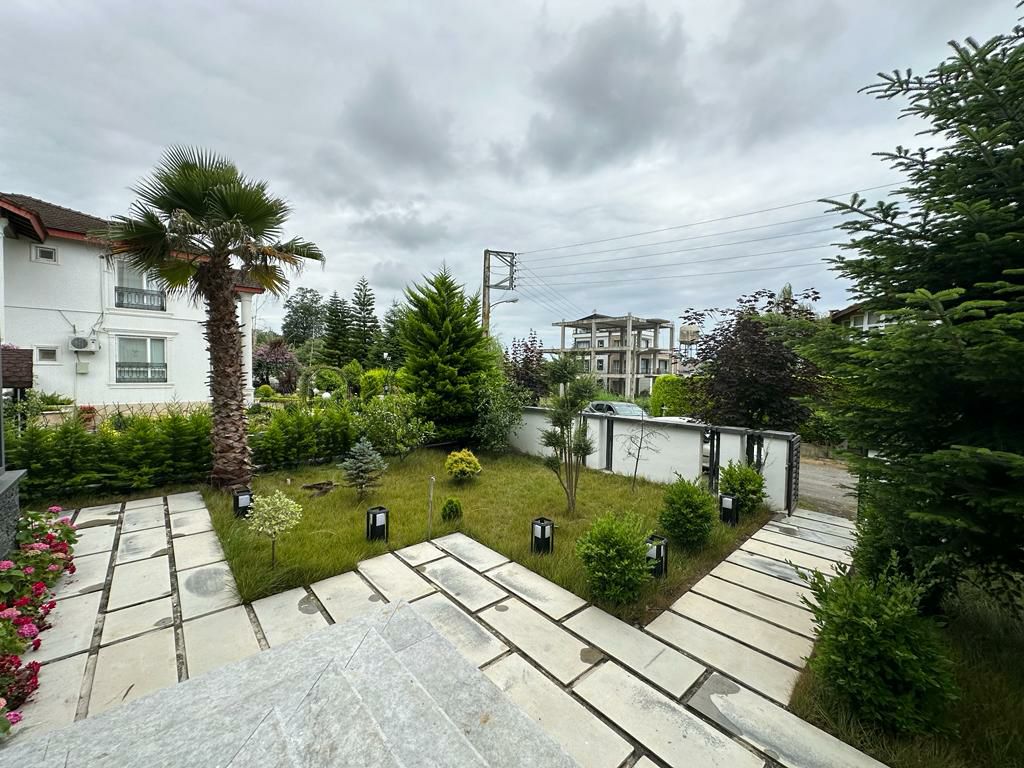 ویلا 500 متری شهرکی سیسنگان