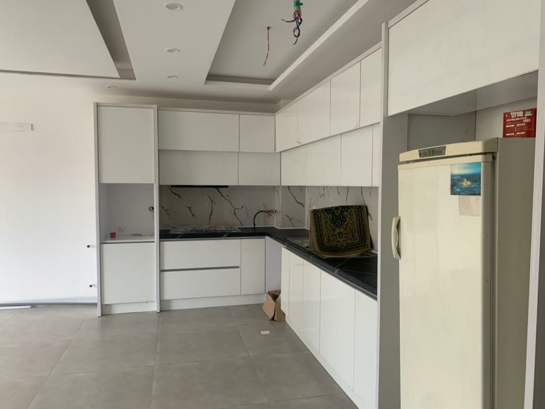 واحد 103 متری بنا نما 4 طرف سنگ نوشهر 