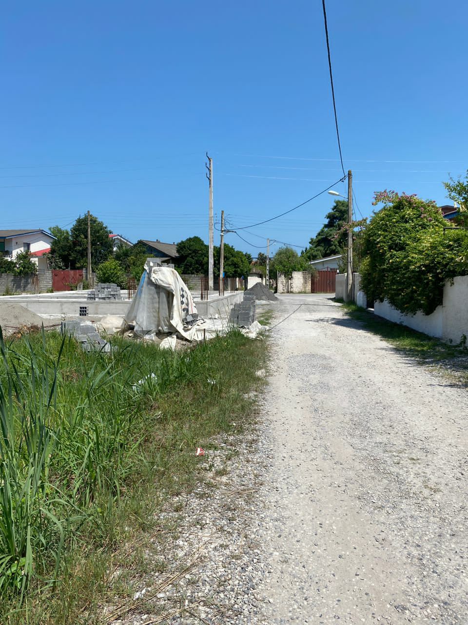 زمین 560 متری داخل بافت ملکار 