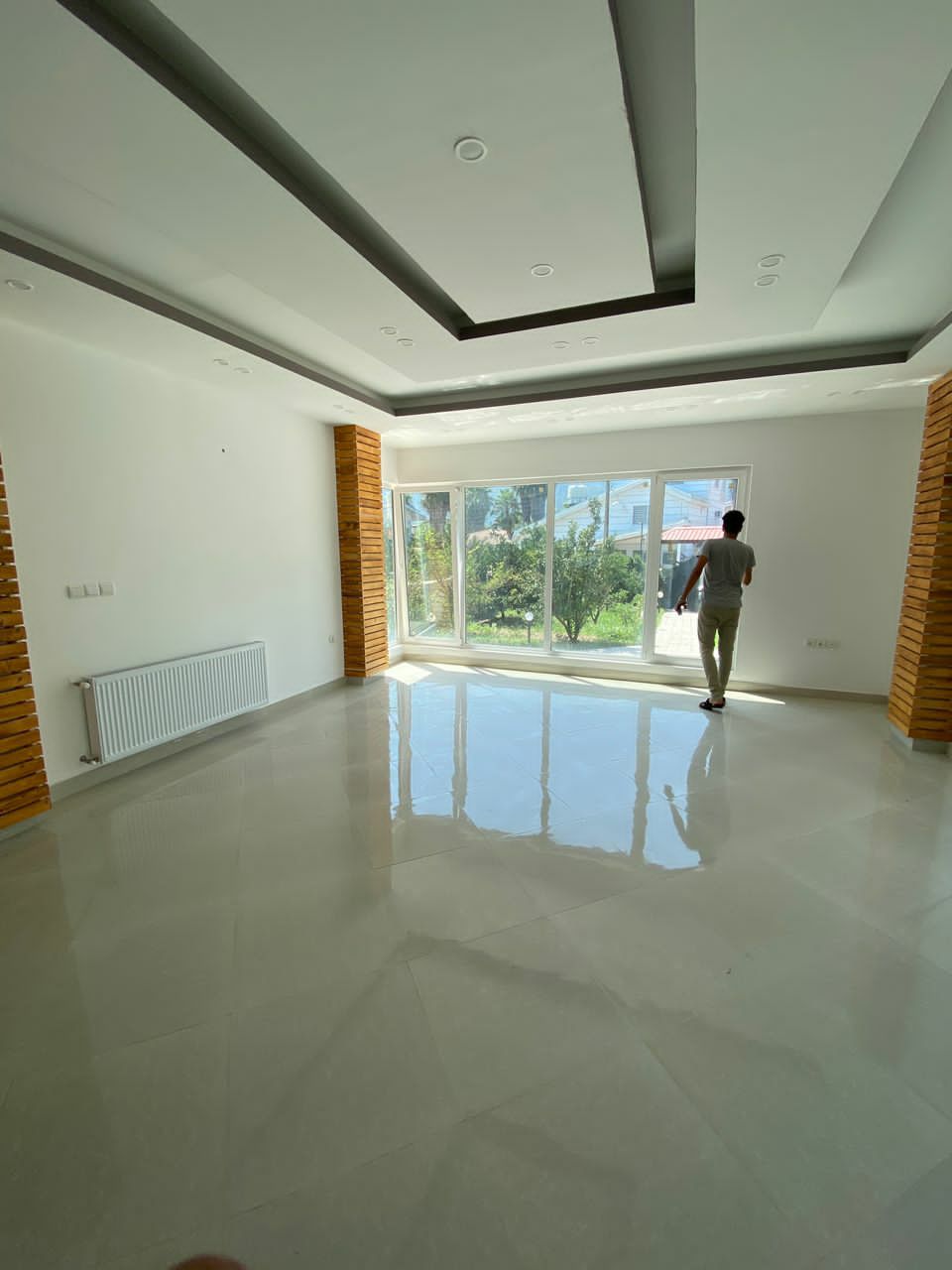 ویلا 600 متری مدرن نوساخت روبه کوه 