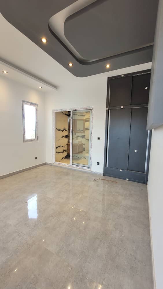 ویلای 300 متری دوبلکس نوساز