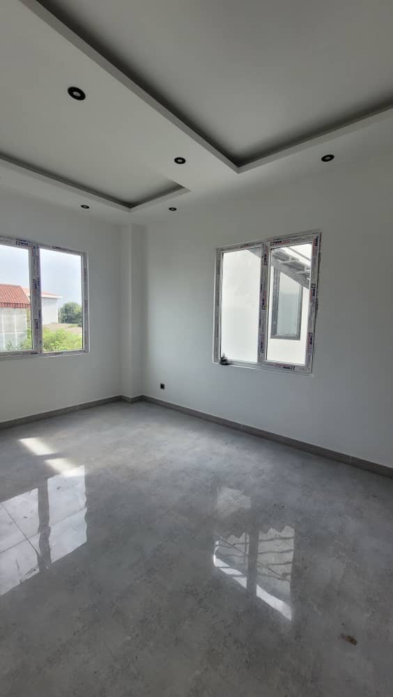 ویلای 300 متری دوبلکس نوساز