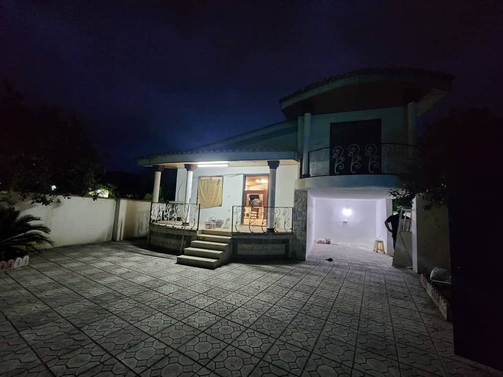 ویلای 250 متری نیم پیلوت سیسنگان