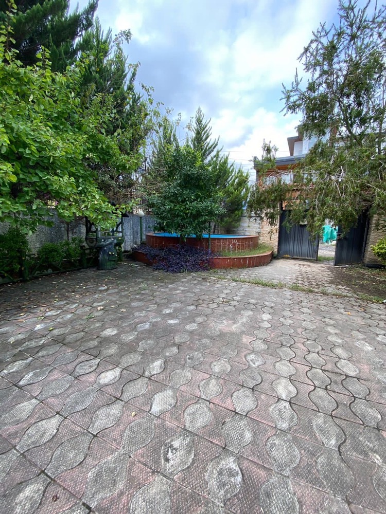 ویلا باغ نقلی 300 متری چلندر