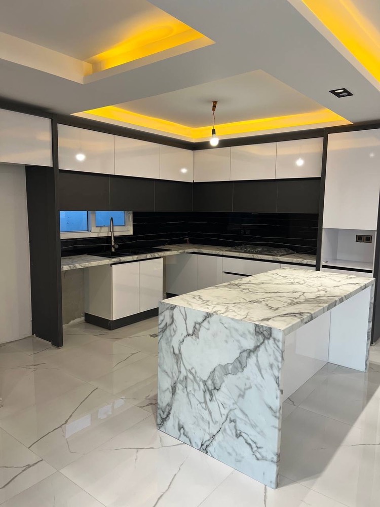 ویلای 220 متری نوساز و رویان