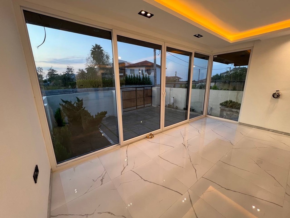 ویلای 220 متری نوساز و رویان