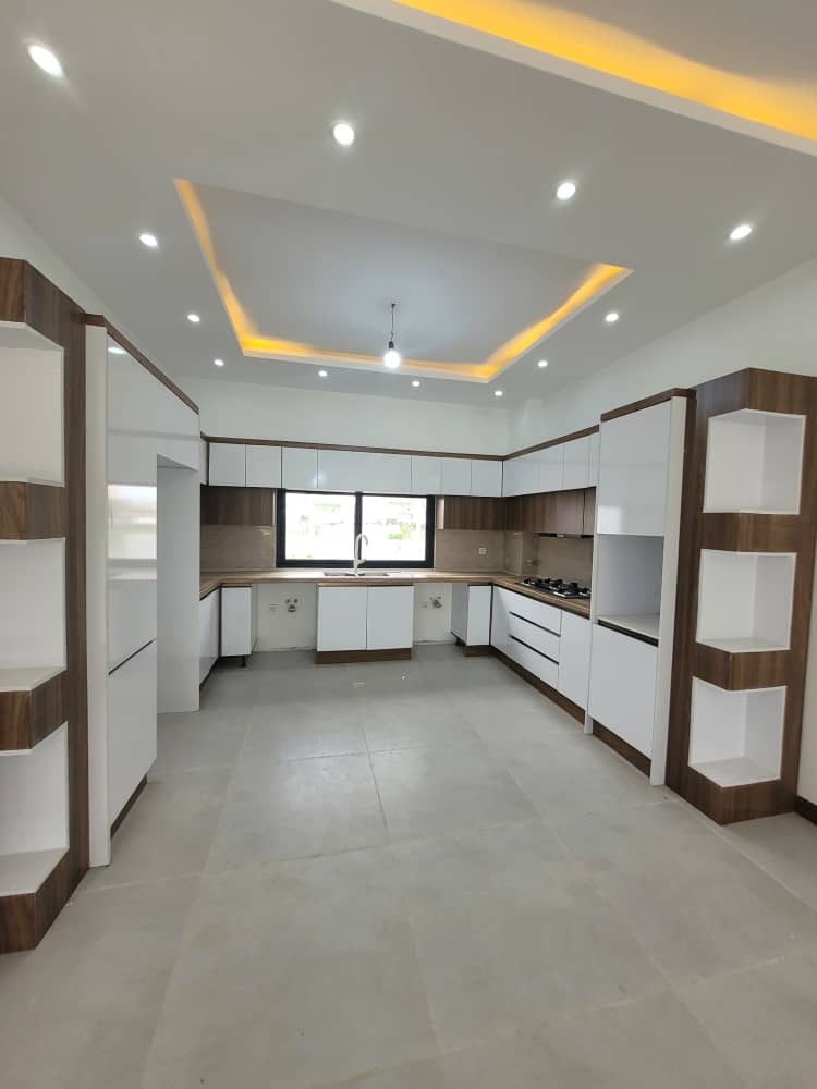 ویلای 300 متری شهرکی منطقه نور