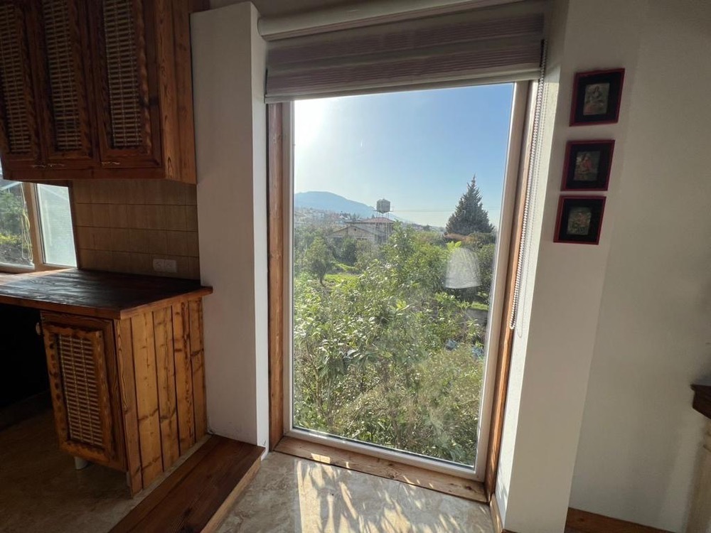 ویلای 270 متری تریپلکس ونوش