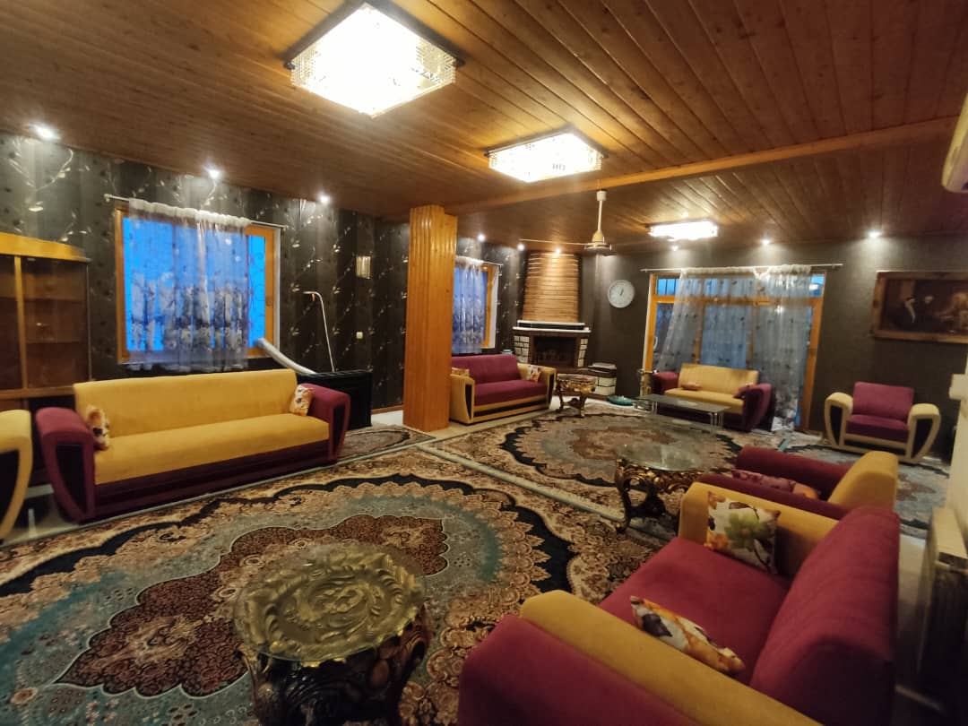 ویلای 400 کتری ساحلی شهرکی نوشهر پلاک 4 آب