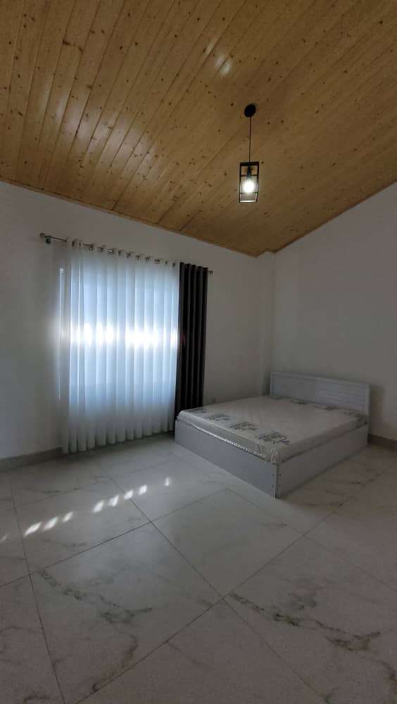 ویلای 310 متری دوبلکس نما کلاسیک داخل شهرک برند منطقه نوشهر