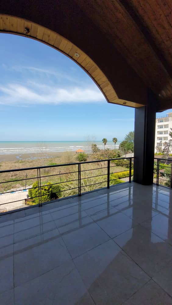 ویلای 800 متری ساحلی نوشهر