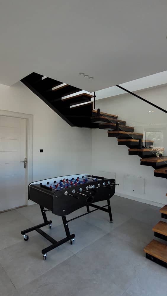 ویلای 300 متری دوبلکس نوساز منطقه نوشهر لتینگان داخل شهرک