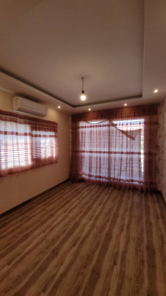 ویلا باغ 500 متری  شهرکی منطقه رویان