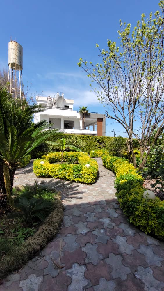 ویلا باغ ساحلی 730 متری شهرکی نوشهر