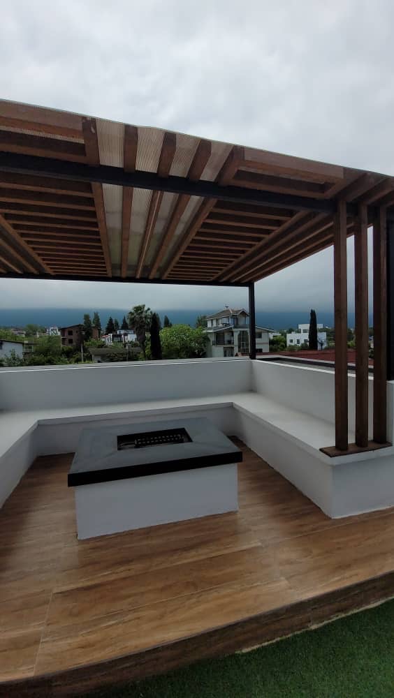 ویلای 335 متری مدرن و خوش ساخت منطقه برند نوشهر