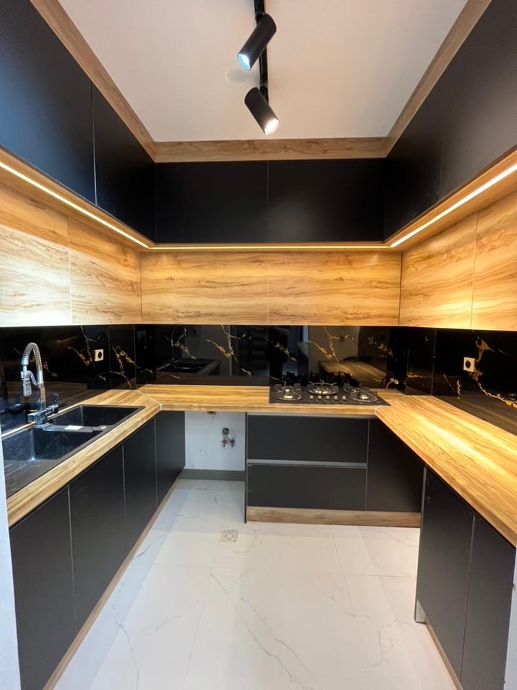 ویلای 250 متری مدرن و نوساز نوشهر