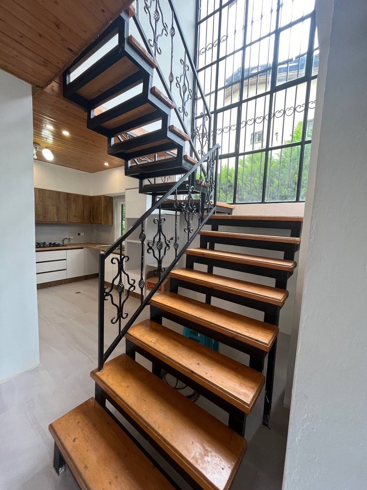 ویلای 230 متری دوبلکس شهرکی رویان