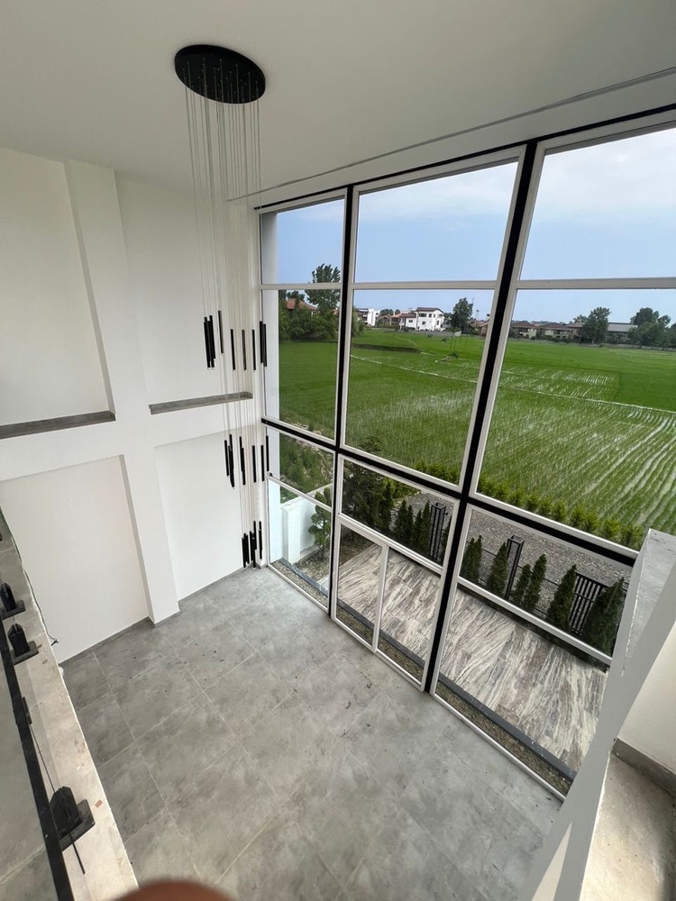 ویلای 300 متری جنگلی  منطقه رویان