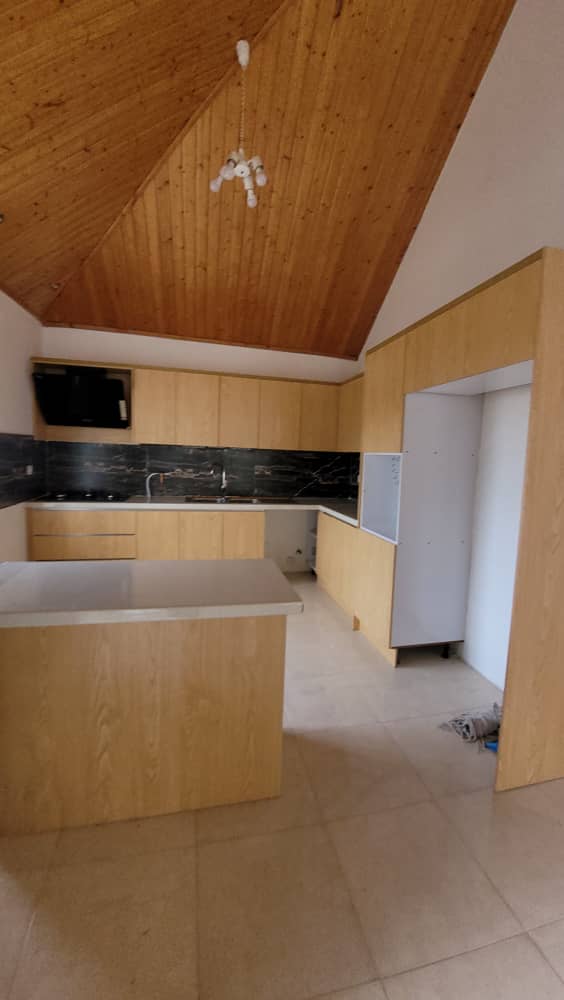 220 متر ویلای همکف لوکیشن سیسنگان